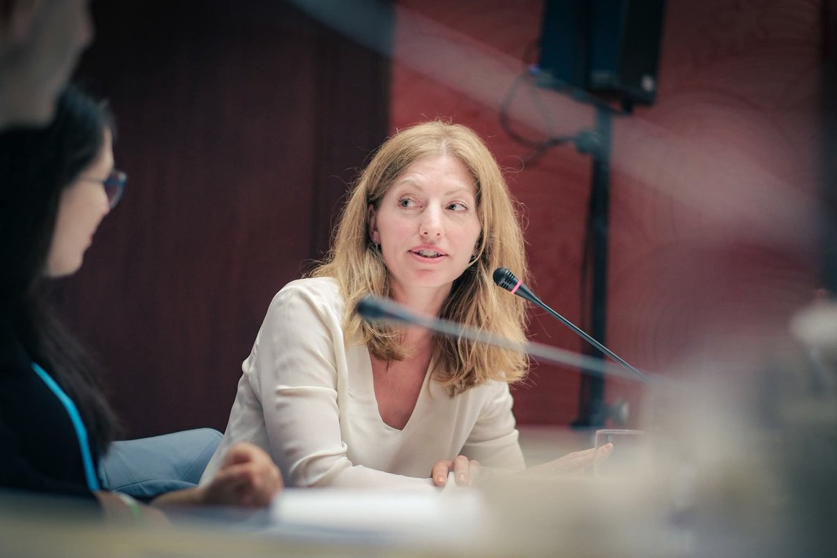 Exploring the unknowns: security scenarios on Russian war in Ukraine for 2025-2026  
Ukrainian Prism hosted the experts discussion in the margins of #NATOSummit in the Hague. Analysts from Ukraine and NATO-member states focused on plausible security security scenarios of