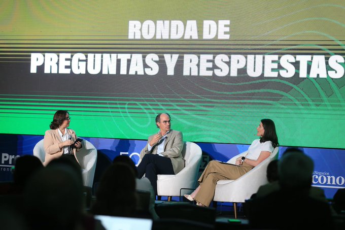 Anibal Salinas (@que_anibal) on Twitter photo Si la mina estuviera operando, Panamá generaría ingresos millonarios en regalías e impuestos. 💰 Esto fortalecería el presupuesto del Estado en momentos económicos difíciles. <a href="/Cobre_Panama/">Cobre Panamá</a> <a href="/prensacom/">La Prensa Panamá</a> <a href="/MICIPMA/">Ministerio de Comercio e Industrias de Panamá</a> #Afram <a href="/linaresfulo/">Adolfo E Linares🇵🇦</a> Si la mina estuviera operando, Panamá generaría ingresos millonarios en regalías e impuestos. 💰 Esto fortalecería el presupuesto del Estado en momentos económicos difíciles. <a href="/Cobre_Panama/">Cobre Panamá</a> <a href="/prensacom/">La Prensa Panamá</a> <a href="/MICIPMA/">Ministerio de Comercio e Industrias de Panamá</a> #Afram <a href="/linaresfulo/">Adolfo E Linares🇵🇦</a>