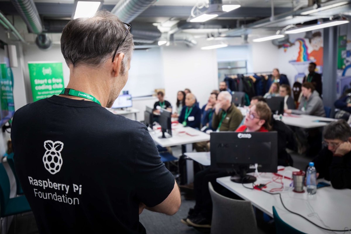 Raspberry Pi Foundation tweet media