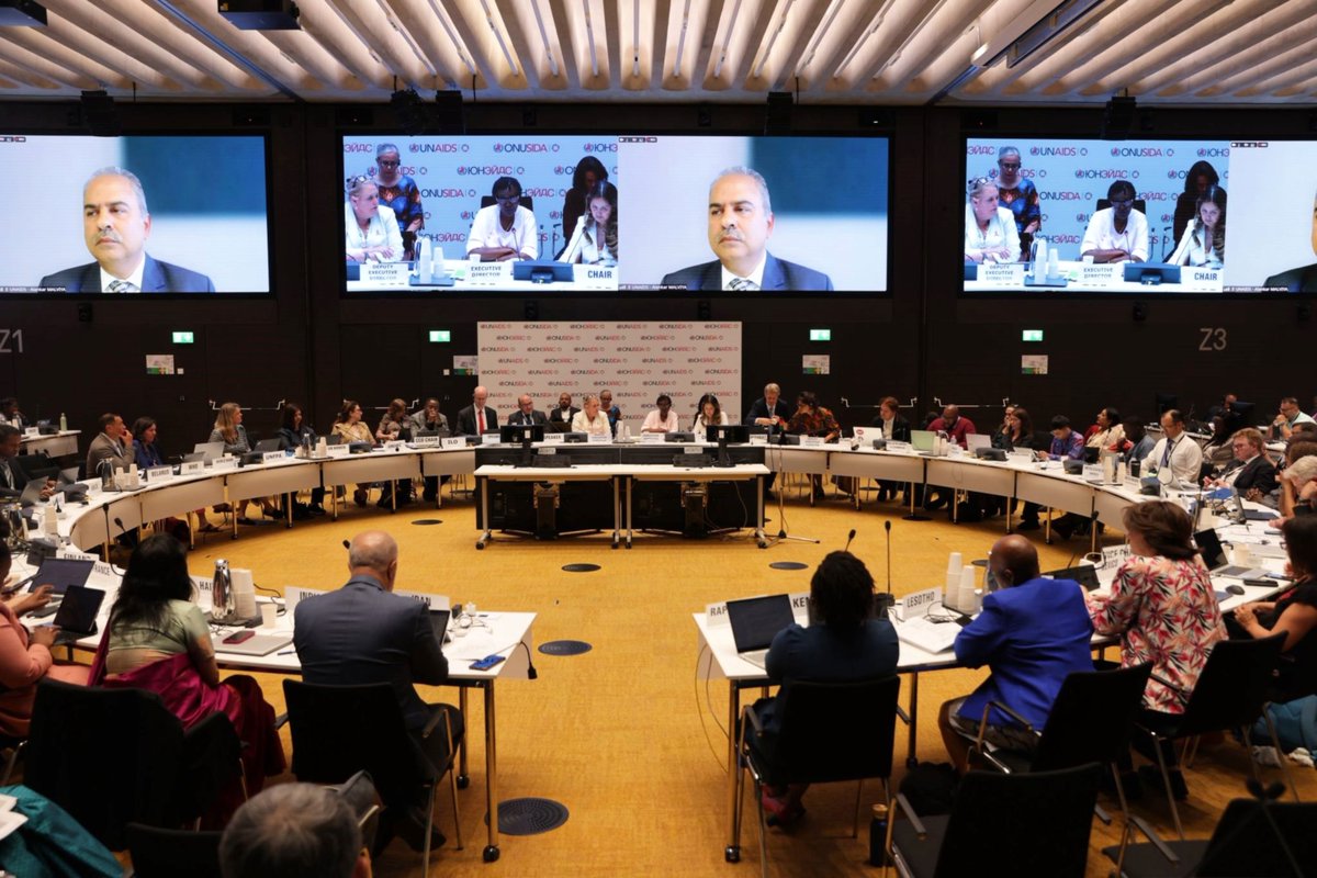 UNAIDS Global (@unaids) on Twitter photo Day 3 of the UNAIDS Programme Coordinating Board #PCB56.
Members of the board will be presented with the new structure of UNAIDS developed in response to the significant funding reductions that have deeply affected the Joint Programme. Day 3 of the UNAIDS Programme Coordinating Board #PCB56.
Members of the board will be presented with the new structure of UNAIDS developed in response to the significant funding reductions that have deeply affected the Joint Programme.