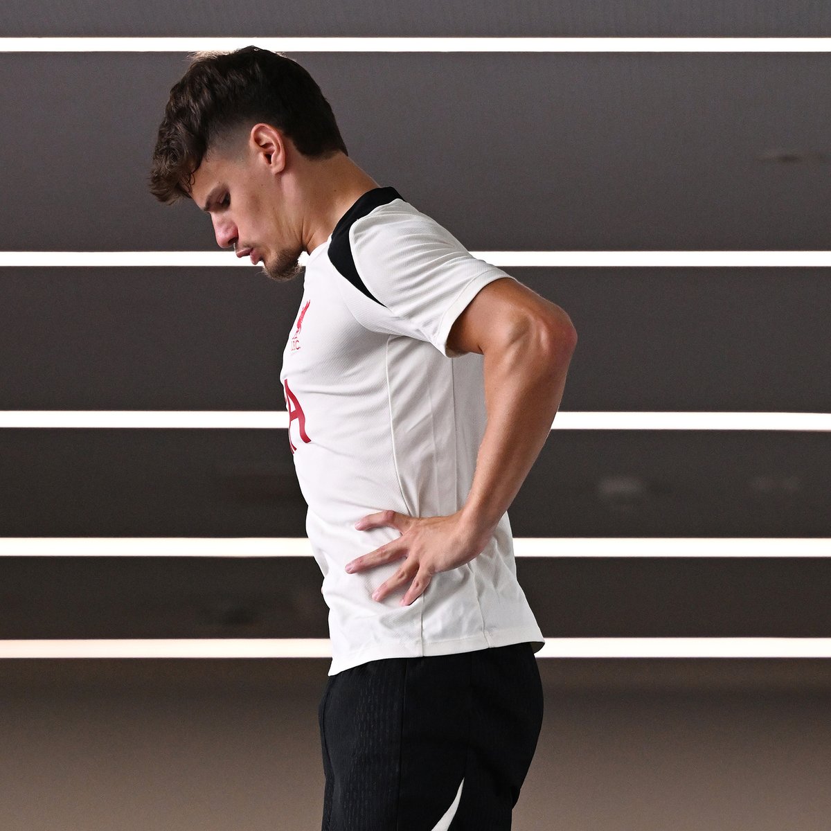 LFC's tweet photo. Gallery: Milos' medical 🏋️📸