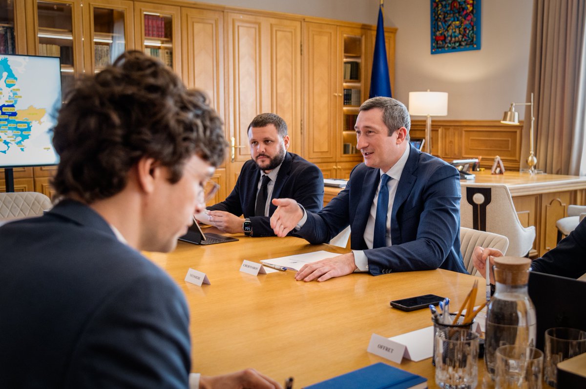 Oleksiy Chernyshov tweet media