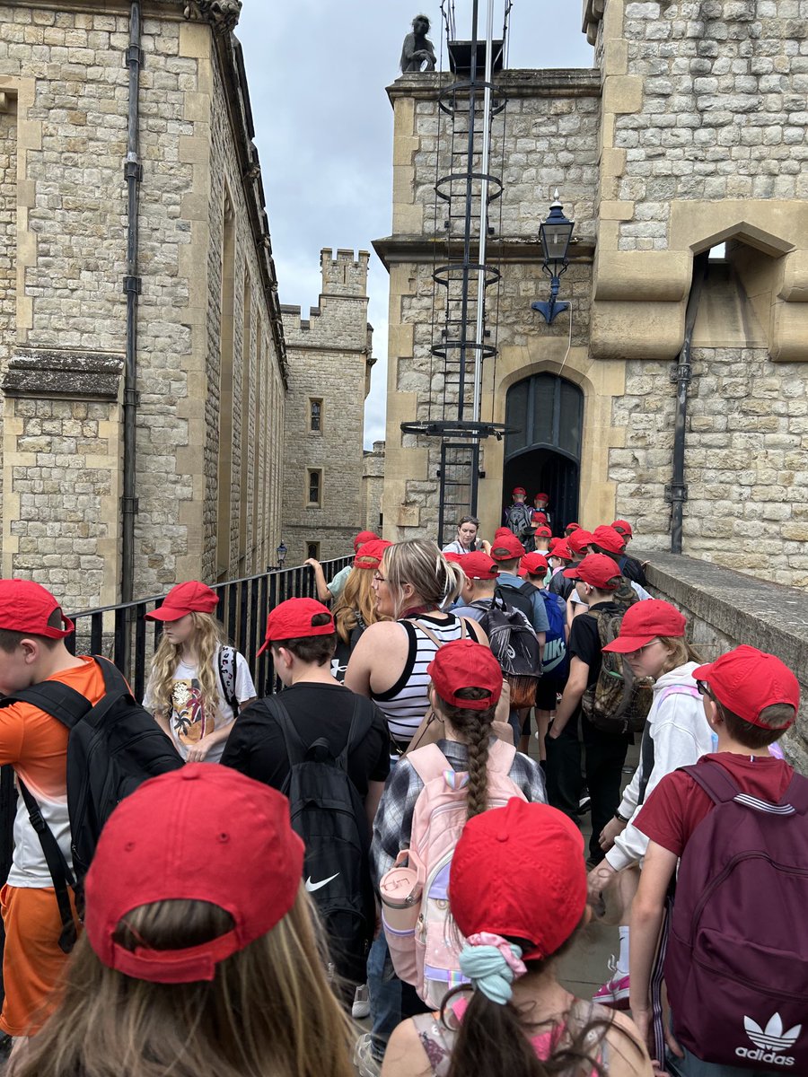 Riddings Jnr School (@riddingsjnr) on Twitter photo Day 2 <a href="/RiddingsJnr/">Riddings Jnr School</a> walking more sights of London Town on the way to the Tower of London. Millennium bridge, Shakespeare’s Globe, Then Great Fire Monument and the Tower of London <a href="/eaton_rjs/">EatonRJS</a> <a href="/TownsendRJS1/">TownsendRJS</a> <a href="/embarkfed/">Embark Federation</a> Day 2 <a href="/RiddingsJnr/">Riddings Jnr School</a> walking more sights of London Town on the way to the Tower of London. Millennium bridge, Shakespeare’s Globe, Then Great Fire Monument and the Tower of London <a href="/eaton_rjs/">EatonRJS</a> <a href="/TownsendRJS1/">TownsendRJS</a> <a href="/embarkfed/">Embark Federation</a>