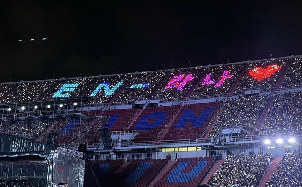 AMLightBox's tweet image. ขอบคุณแฟนคลับ ENHYPEN ที่ไว้ใจเลือกใช้กล่องไฟของทางร้านนะคะ ขอบคุณเจ้าของภาพด้วยค่ะ 😊🙏🏻 | 21.06.2025 #WALKTHELINE_IN_BANGKOK
#ReviewAMLightBox