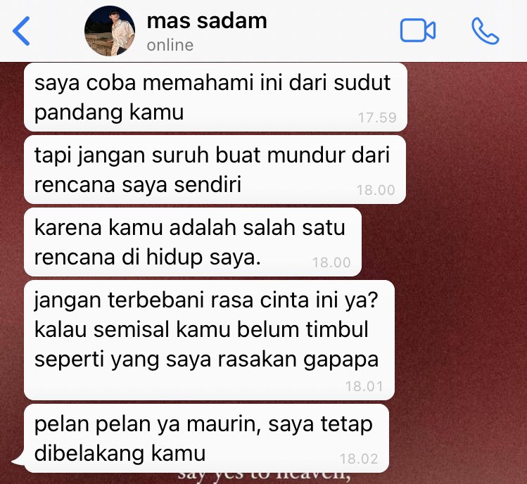 Love me like you do.

a joshua hong few tweets au
#sadamaurin

au by asa
@ esscapisms