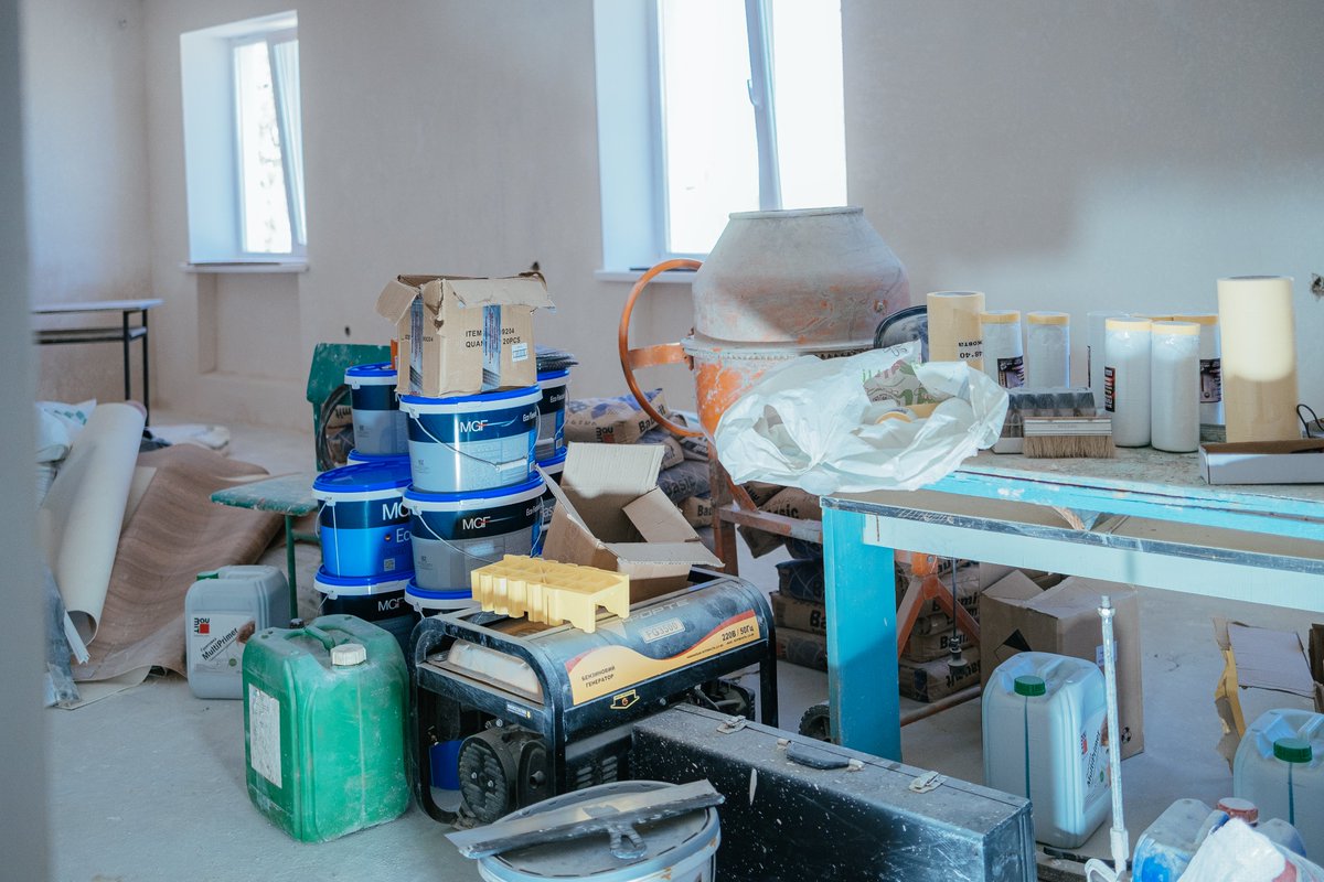 Danish Refugee Council in Ukraine (@drcinua) on Twitter photo Destroyed in the war, the Snihurivka Lyceum is coming back to life.
✅ Dorms restored
✅ Classrooms reopened
✅ 100+ new students in 2024
Backed by <a href="/DanishMFA/">Denmark MFA 🇩🇰</a> & DRC, built by a team that refused to quit ➡️bit.ly/45Gsesf
#Ukraine Destroyed in the war, the Snihurivka Lyceum is coming back to life.
✅ Dorms restored
✅ Classrooms reopened
✅ 100+ new students in 2024
Backed by <a href="/DanishMFA/">Denmark MFA 🇩🇰</a> & DRC, built by a team that refused to quit ➡️bit.ly/45Gsesf
#Ukraine