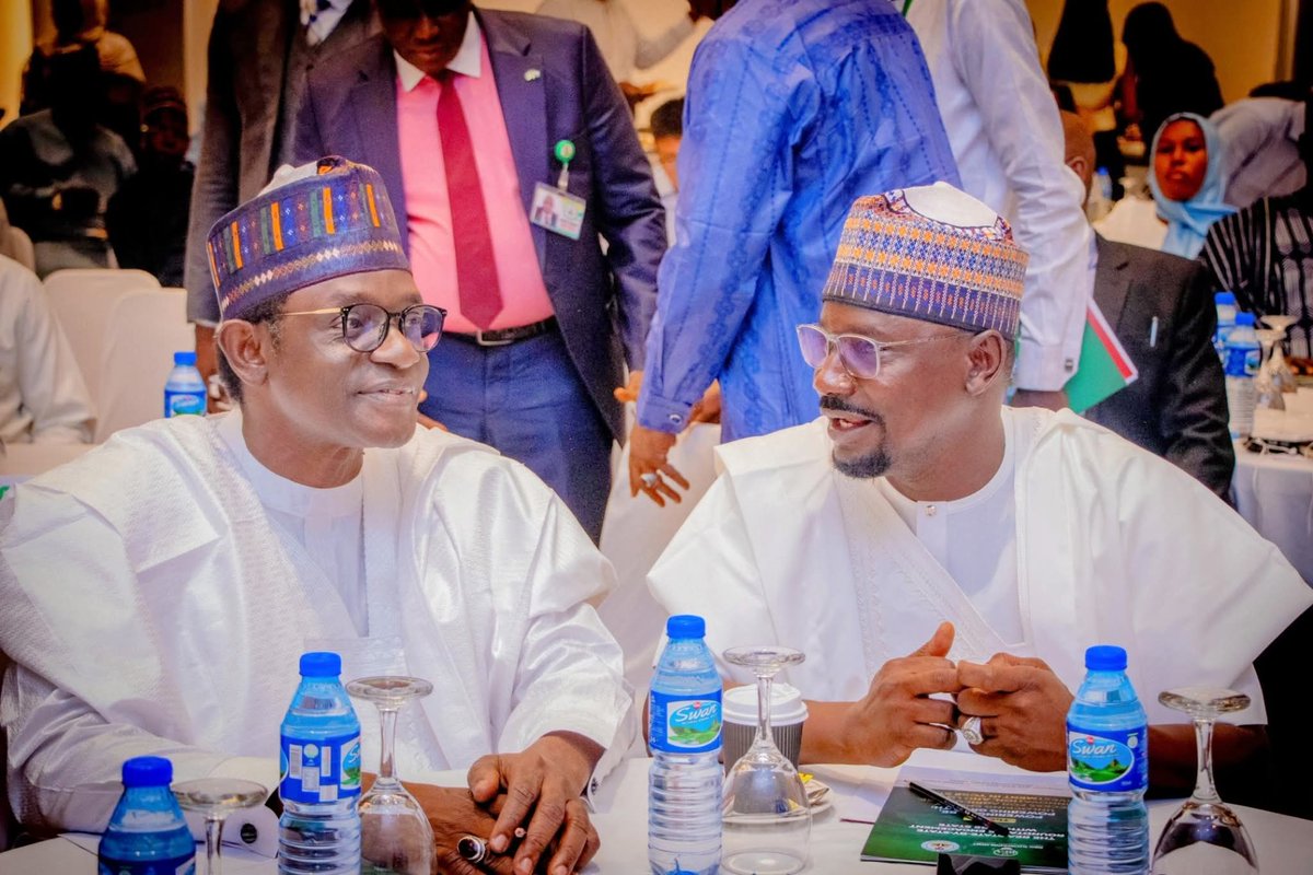 MShishiwaji's tweet photo. The Rural Electrification Agency Roundtable Engagement With Yobe State Govt. ongoing. 

The Rural Electrification Agency is today engaged in a roundtable engagement with the state government with the theme Powering Yobe, Powering growth is currently ongoing in Abuja. https://t.co/ToycsU7iPK