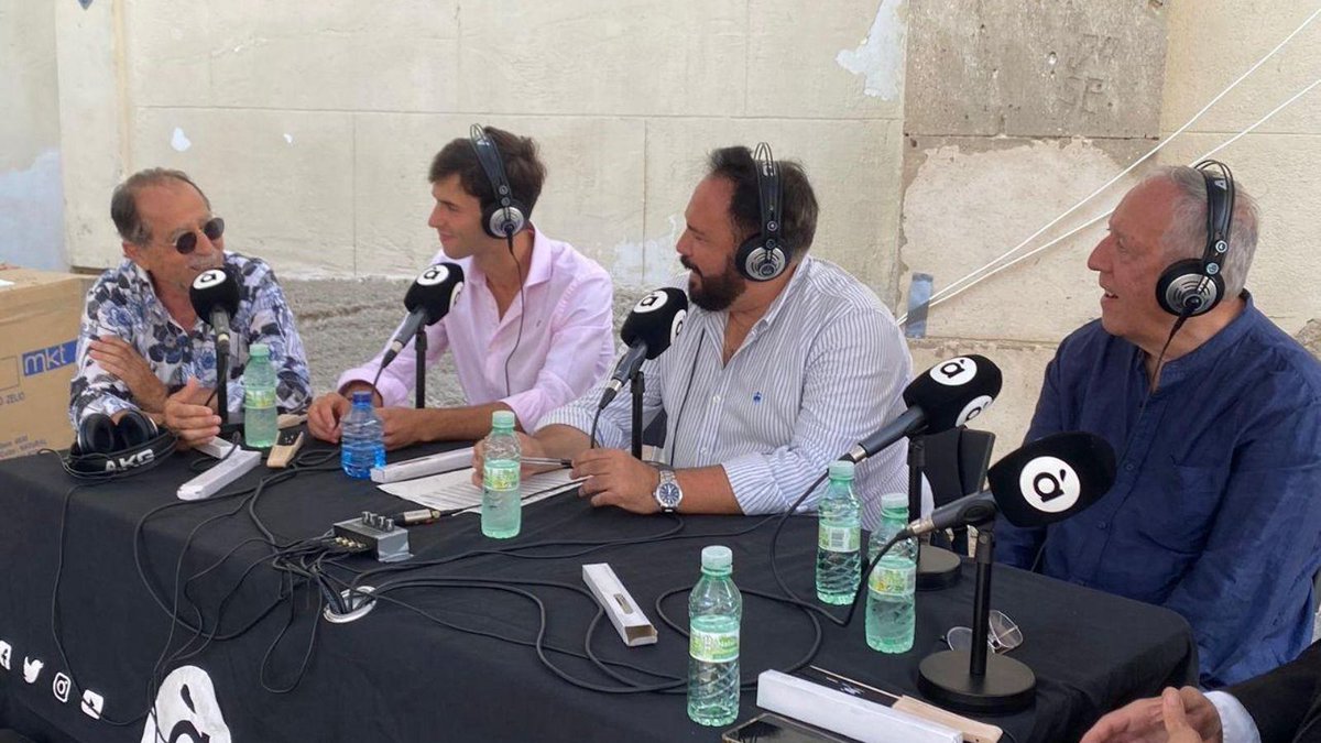 ♉ 'Terra de bous', el programa d'À Punt Ràdio d'informació taurina, esta setmana des de la plaça de bous d'Alacant (<a href="/TOROSALICANTE/">Plaza Toros Alicante</a>)

🎤 Amb la presència de Manuel Escribano i <a href="/victorinotoros/">Victorino Martin</a> i Pilar Tébar, entre altres.

🗓️ Divendres 27 juny
🕕A partir de les 18 hores

Tota la