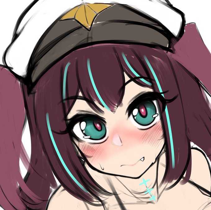 顔の輪郭は右のが➡️良いかも? 