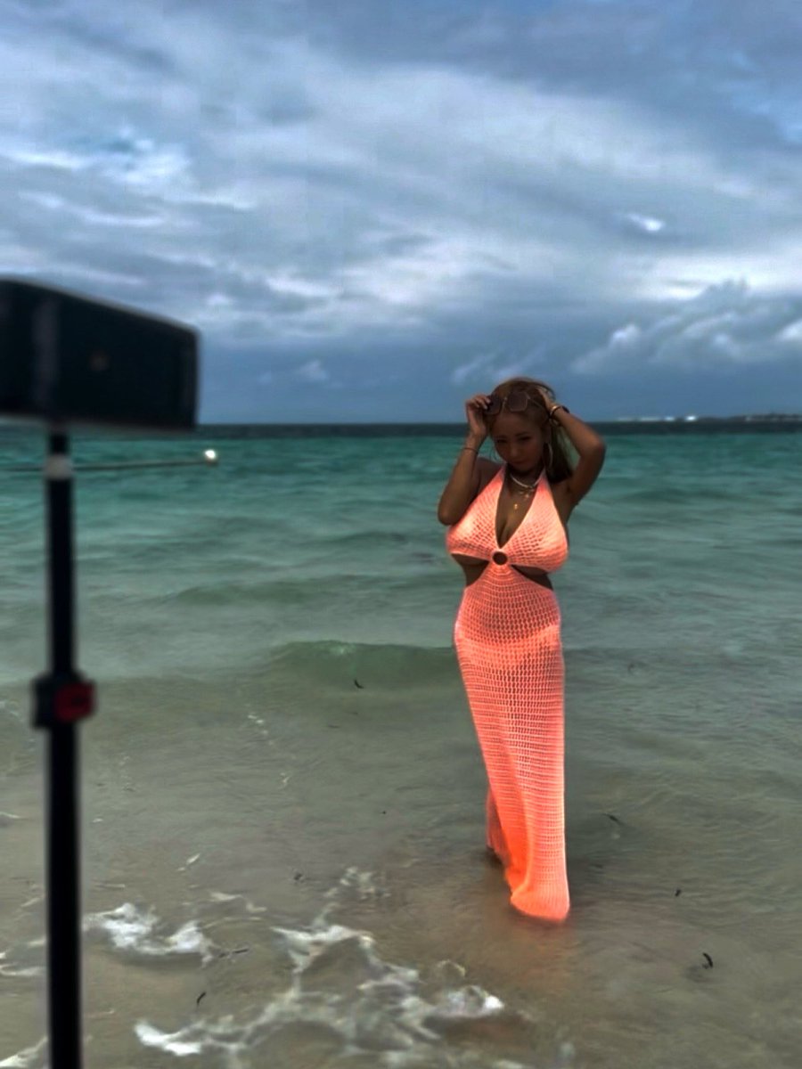 backstage.cam/u/natsuki1?utm… 🫶🏽🫶🏽