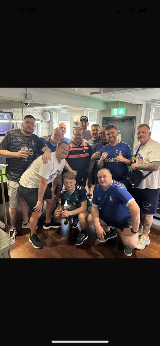 NathanKnowles1's tweet image. Ready for the Stag Do/Promotion party trip to Benidorm with Danny Gardner #oafc