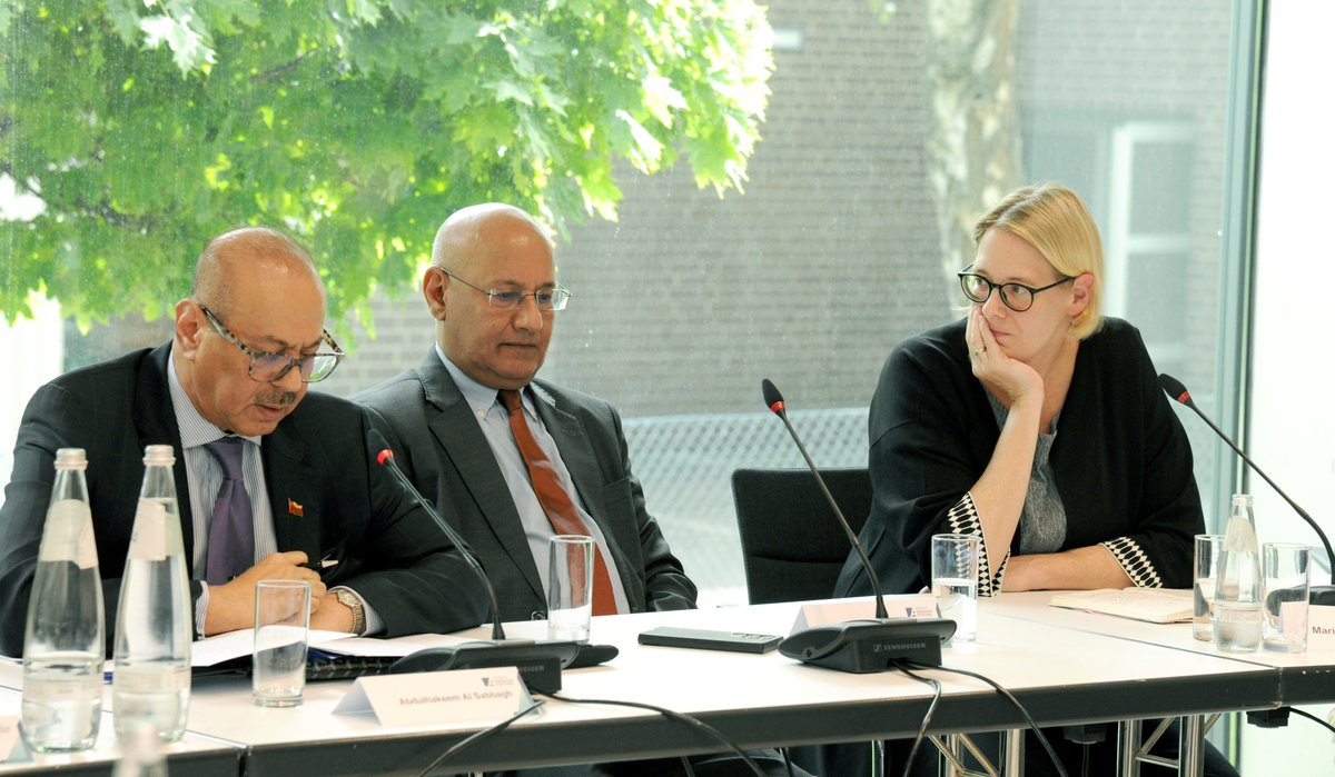 DAFG_eV's tweet photo. The second workshop on 23 June, as part of the 7th German-Arab Gulf-Dialogue, explored #MaritimeSecurity and regional conflicts, highlighting the need for joint EU-GCC efforts for sustainable stability.
#GermanArabGulfDialogue #GCCEU #Security #Cooperation https://t.co/MFzmACMs5h