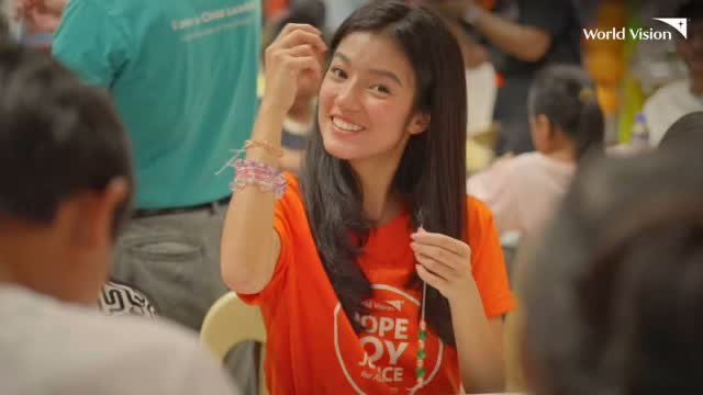 MDBOFC's tweet photo. ���I hope they see an ‘ate’ in me” — Belle Mariano 🧡✨
( ©: World Vision Philippines )
#WorldVisionPH #HopeJoyJustice
#MakeHopeForReal
#BellexWorldVision #BelleOfHope
#BelleMariano https://t.co/TtSHTLAAj5