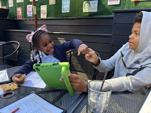 CambMA's tweet image. 📊 Got kids ages 4–10 in Cambridge? Join the Math! Everywhere! pilot!
🥽 Use AR to solve fun challenges
💸 Earn “MathBuck$” to spend at local shops like Donut Villa &amp;amp; Lizzy’s

Starts mid-July.
📝 Sign up: camb.ma/4ng8Uby 
#CambridgeMA #STEAMforkids