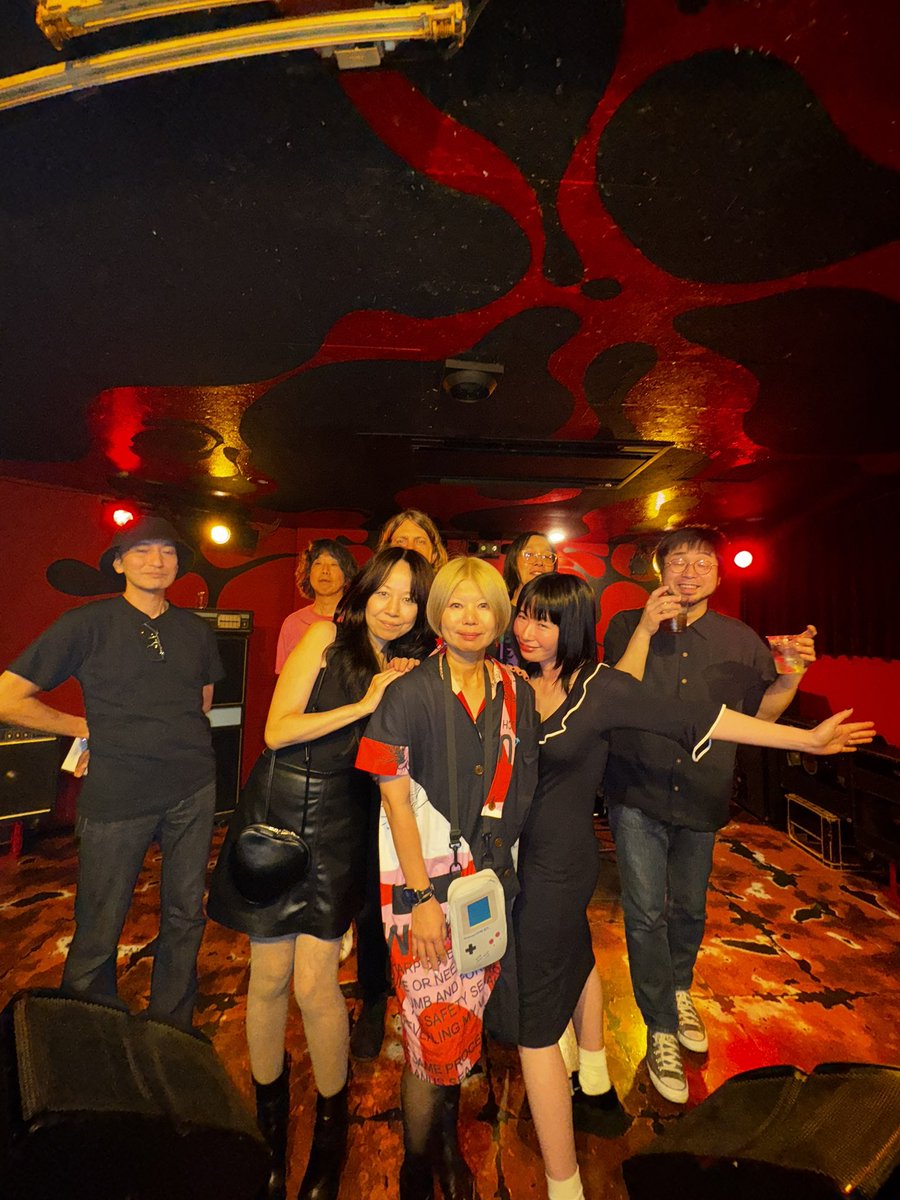 Nrala5's tweet photo. N'Rala（ヌララ）です。
6/21のUFO CLUB、sold outのお知らせが遅くなり申し訳ありませんでした🙇‍♀️
共演者の皆さま、UFO CLUBの皆さま、ありがとうございました🙏❤️ https://t.co/RwzMPw5ksC