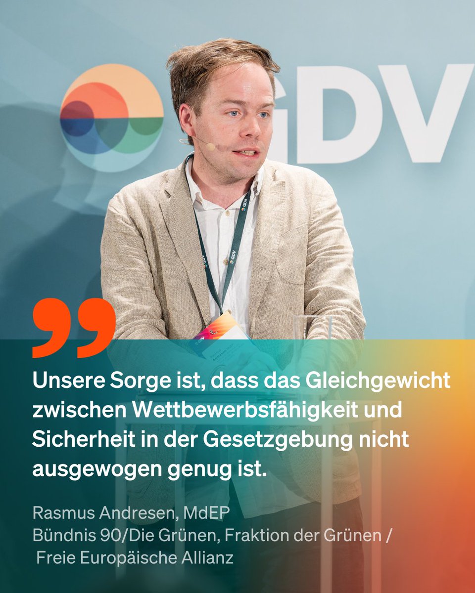 Wie gelingt der Ausgleich zwischen Wettbewerbsfähigkeit und Verantwortung? Für <a href="/RasmusAndresen/">Rasmus Andresen 🇪🇺🏳️‍🌈🇺🇦</a> muss zukunftsfähige Finanzregulierung sicherstellen, dass ökologische und soziale Risiken nicht aus dem Blick geraten – aktuell Thema im <a href="/Europarl_EN/">European Parliament</a>. #VersReg25