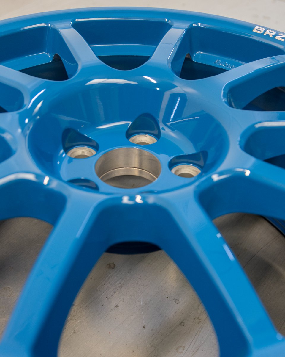 BRAIDwheels's tweet photo. 🔵🔵Fullrace A in blue! But this is just the beginning.
From custom colors to personalized machining, we tailor every detail to your specs.
You dream it. We cut it.
Maximum personalization by the wheel tailors.
#braidwheels #fullracea #customwheels #thewheeltailors #customcolour https://t.co/z2eyTBq0fq