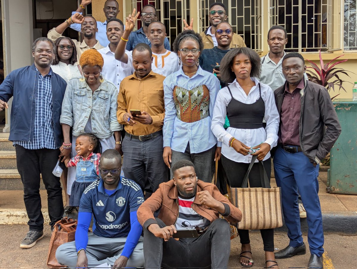 samson_kiirya's tweet photo. 23rd July 2025 loading....
#StopCorruption .
#AnitaMustResign
#FreeAllPoliticalPrisonersInUganda
@SuunaKing_James
@Freedomhive_Ug
@Parliament_Ug https://t.co/0L1jeku2tT