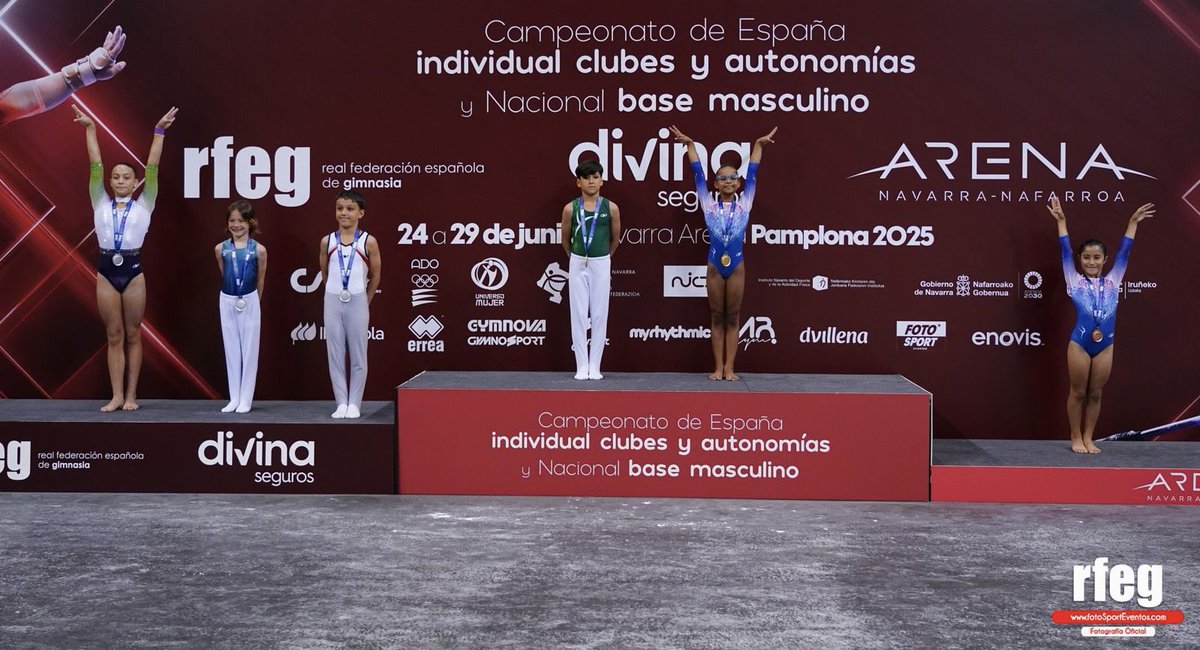 RFEGimnasia's tweet photo. 🏆 Entrega de medallas VO4 alevín #GAF y Base 2 #GAM 

¡Enhorabuena! https://t.co/7MuajbXxw1
