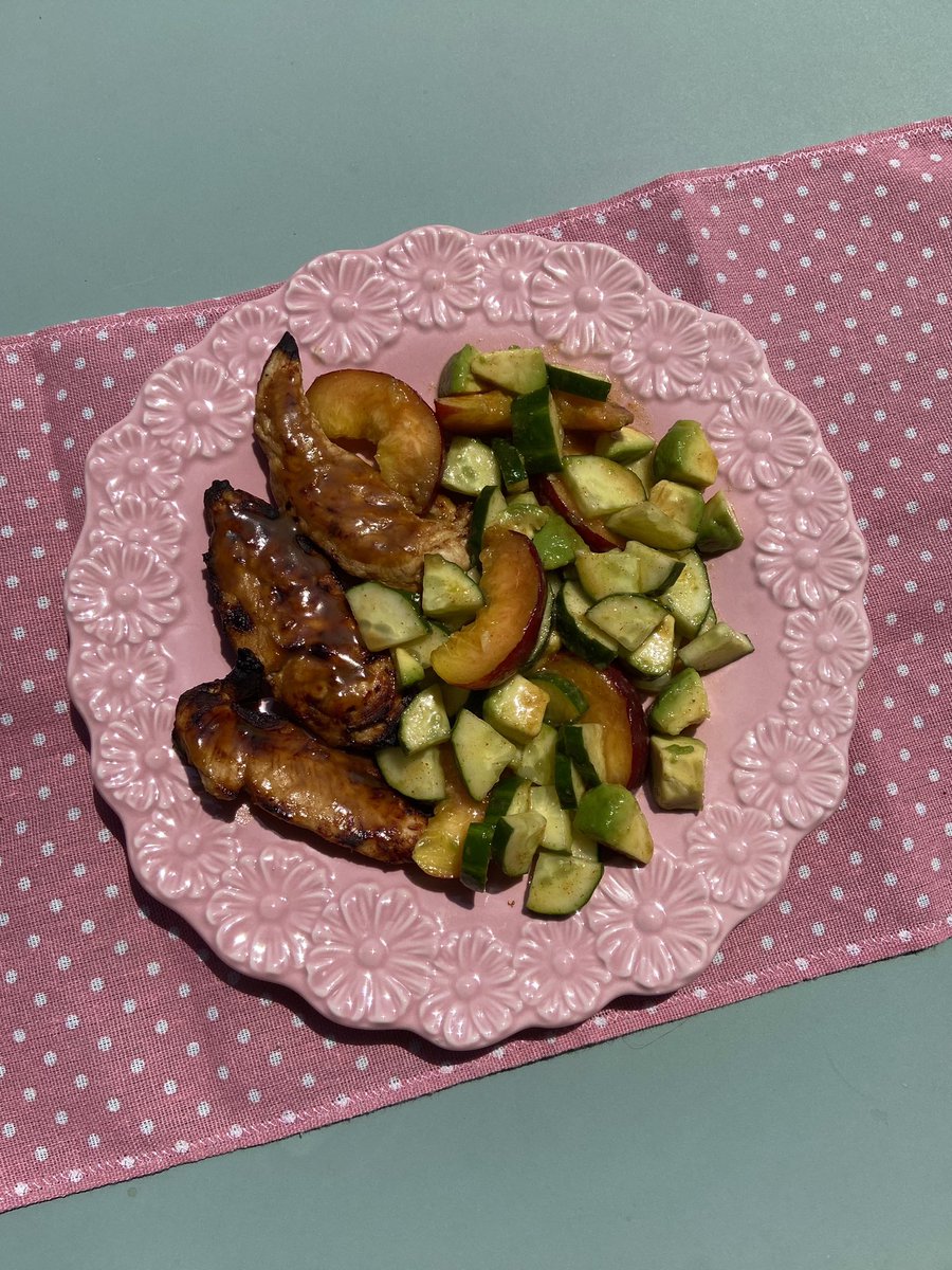 konhrt's tweet image. You can tell summer has officially started for me just from looking at the colours in my plates