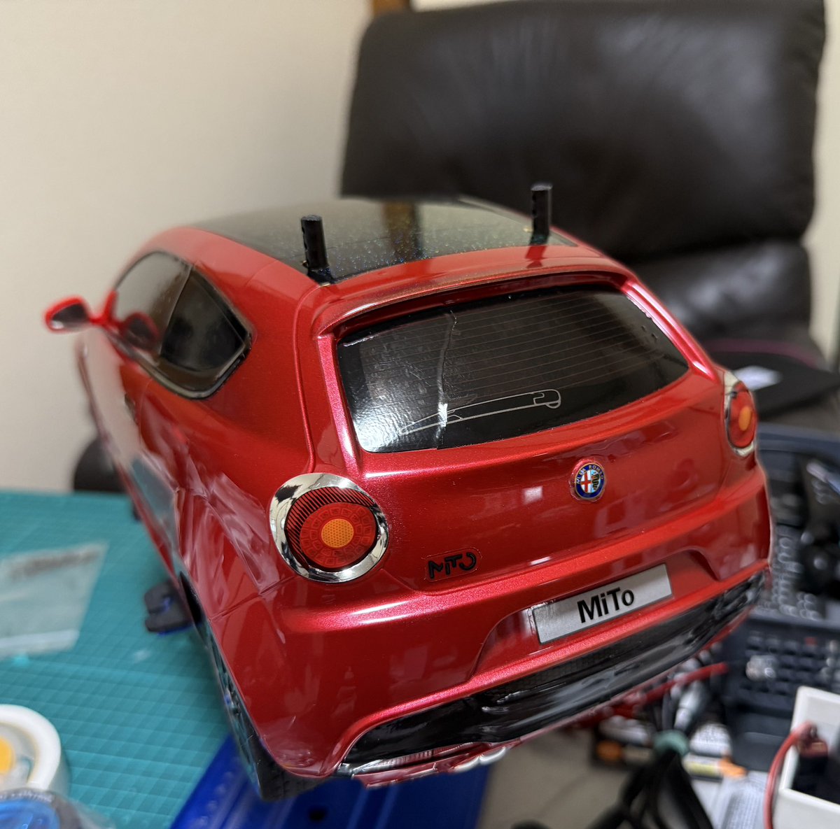Amazon.com: Tamiya Alfa Romeo MiTo Red RTR: M05 TAM57802 : Books