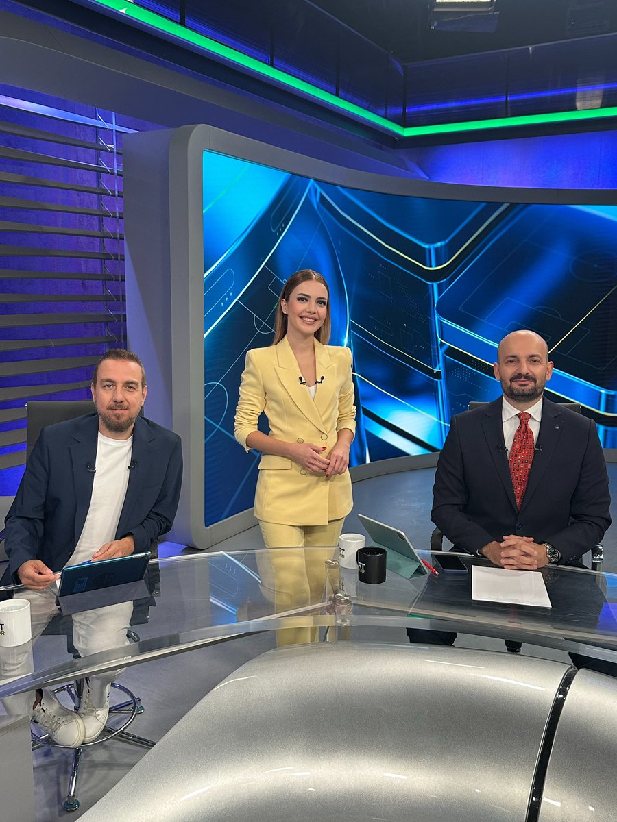 Gündem Futbol Transfer başlıyor. TRT SPOR’dayız✨ <a href="/senadok/">senad ok</a> <a href="/firatgunayer/">Fırat Günayer</a> #trtspor #gündemfutboltransfer