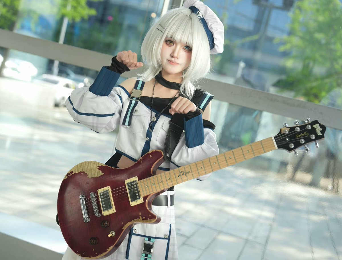 【Cosplay/コスプレ】    
バンドリ / BanG Dream!   
要楽奈 / MyGO!!!!! 

Model :寰さん
#バンドリ 
#MyGO 
#バンドリコスプレ