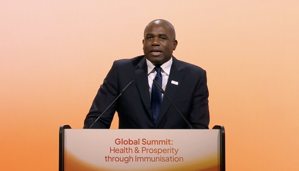 DavidWhineray's tweet photo. 🇬🇧 Foreign Secretary @DavidLammy announcing new 🇬🇧 investment in @gavi at @gavi Global Summit of world leaders in Brussels yesterday hosted by 🇪🇺 @vonderleyen &amp; @eucopresident. 🇬🇧 commitment to @gavi supports global health, multilateralism, the Global South &amp; 🇬🇧 science/R&amp;D💉 https://t.co/Uv7lQbvMGN