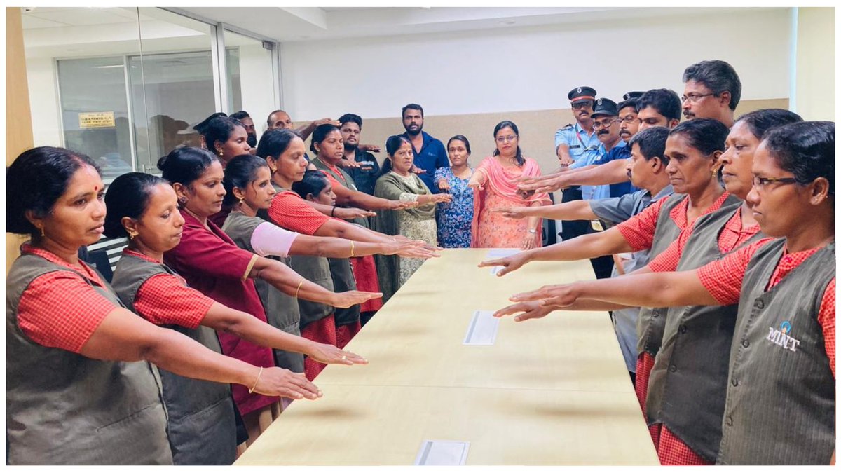ലഹരി വിരുദ്ധ ക്യാമ്പിൻ്റെ അഞ്ചാം ഘട്ട പ്രവർത്തനങ്ങളുടെ ഭാഗമായി 2025 ജൂൺ 26 ന് ടെക്നോപാർക്കിൻ്റെ വിവിധ ഘട്ടങ്ങളിൽ നടന്ന പ്രതിജ്ഞ.

#WorldDrugDay #SayNoToDrugs #YouthAgainstDrugs #DrugFreeKerala #SocialResponsibility #Technopark #KeralaIT
