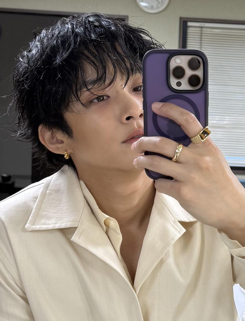 Nowhere_2x's tweet photo. 이걸 참아 ? https://t.co/oLQbxKpty2