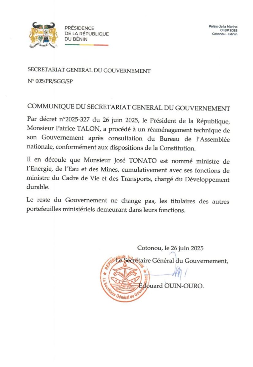 #Prbenin | #Gouvbenin | #Wasexo |  #RemaniementMinisteriel || 

🚨 COMMUNIQUÉ DU SECRÉTARIAT GÉNÉRAL DU GOUVERNEMENT 

Par décret N°2025-327 du 26 juin 2025, le Président de la République, Monsieur Patrice TALON, a procédé à un réaménagement technique de son Gouvernement après