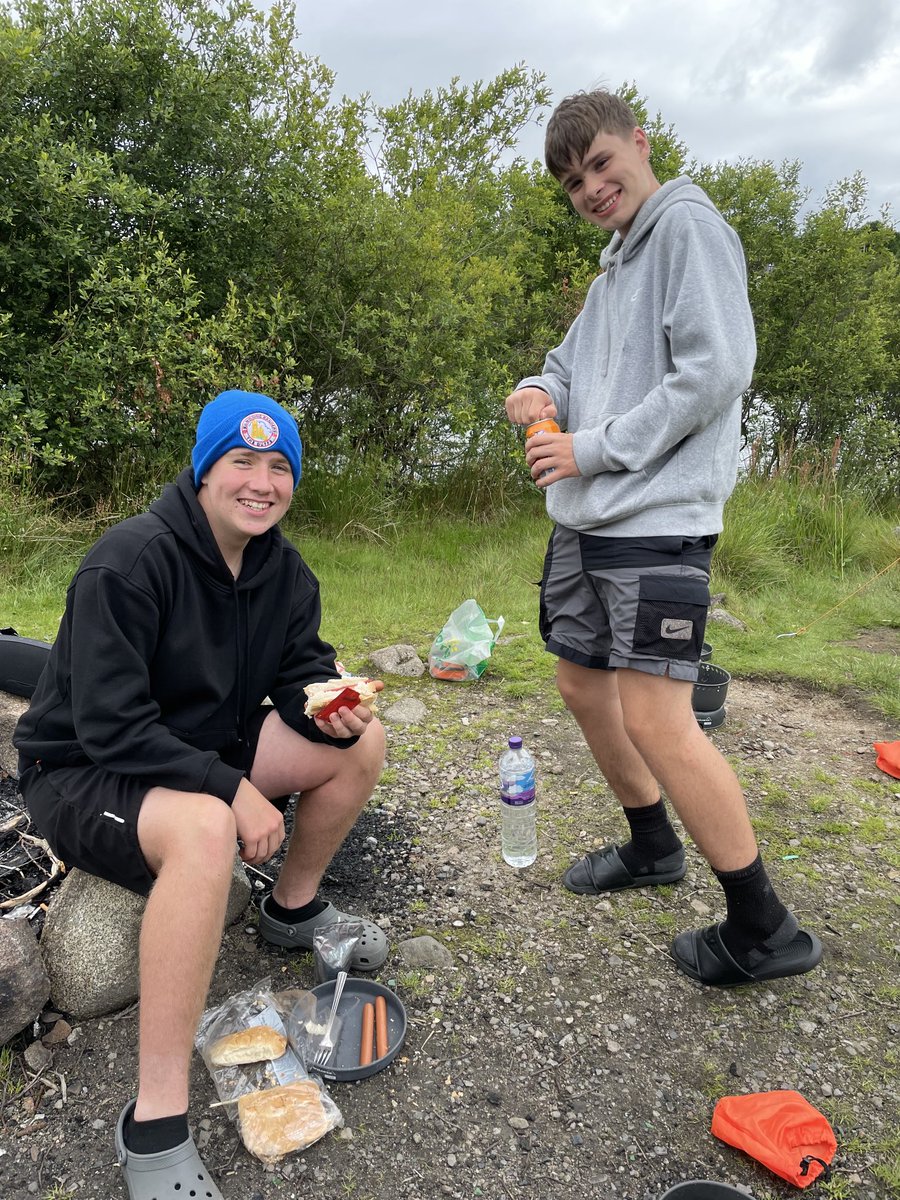KAHealthWB's tweet image. So proud of all of our Silver D of E group successfully completing their expedition in challenging conditions 👏🏼👏🏼🌧️🪰🪰🪰⁦@Kilwinning_Acad⁩