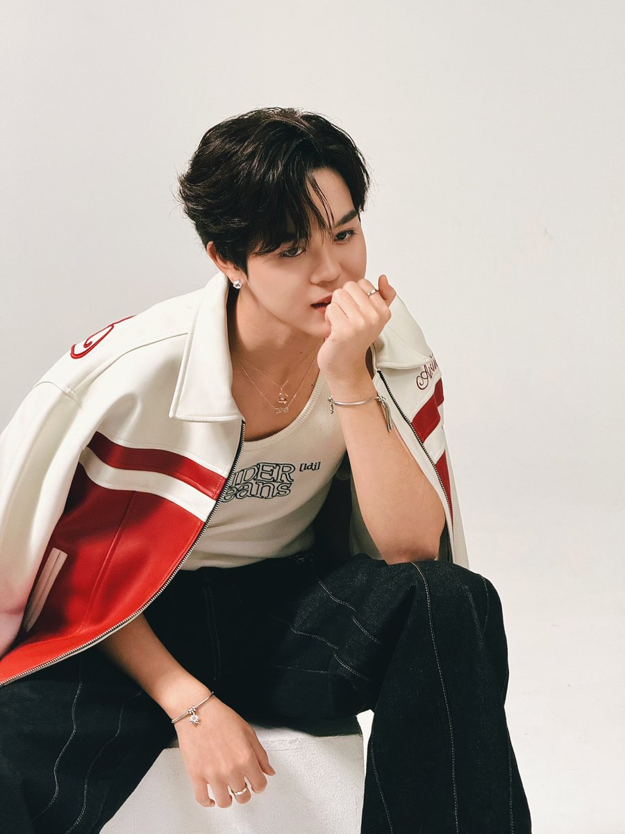 thiothamm's tweet image. #MessageFromMyHeart 🌻🎵
#THIOTHAMM #NexT1DE_THIO
#NGGxNexT1DE #NexT1DEFriendsofNGG
