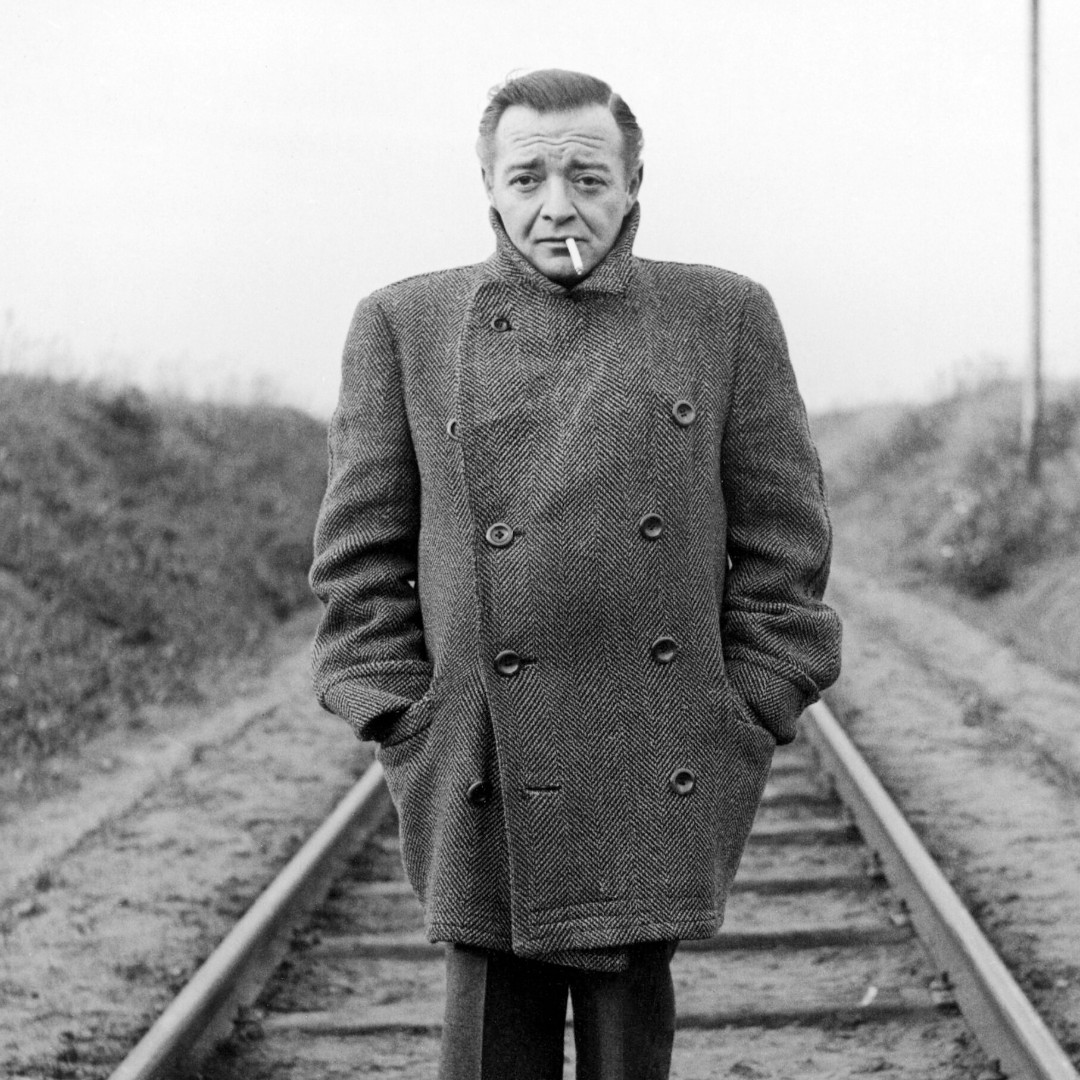 moviesunlimited's tweet photo. Peter Lorre was born today n 1904. What's your favorite movie from his career?

#MalteseFalcon #M #Casablanca #ThreeStrangers #TheRaven #ArsenicandOldLace #ComedyofTerrors #Movie #Movies #Unlimited https://t.co/0BPLIcZz2g