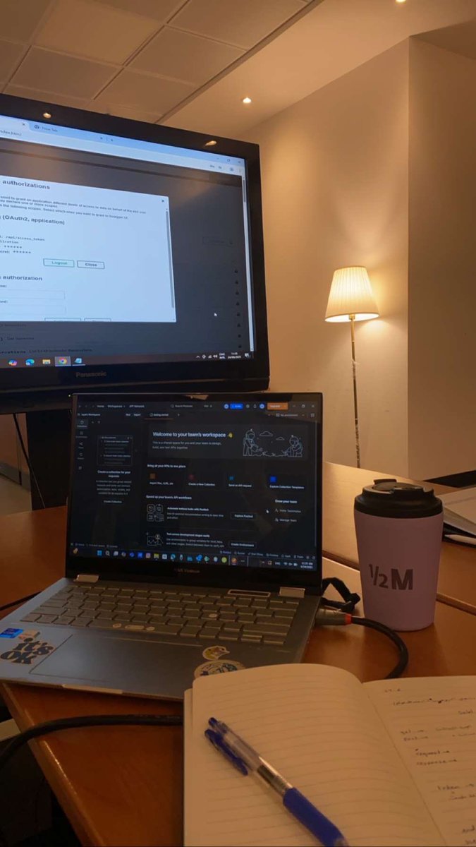 بكل حماس بدأت رحلتي كمتدربة ذكاء اصطناعي في شركة الخطوط السعودية 
الحمد لله على هذه الفرصة 
أتطلع لتعلم المزيد والله يجعلها بداية خير وتوفيق وبداية مرحلة مليئة بالتعلم والتطور 🙏🏻