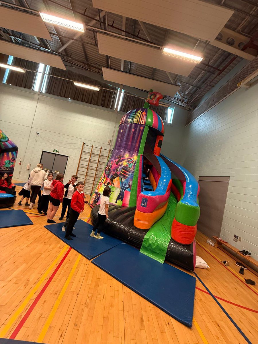 Mr Coyle @ Newark tweet media