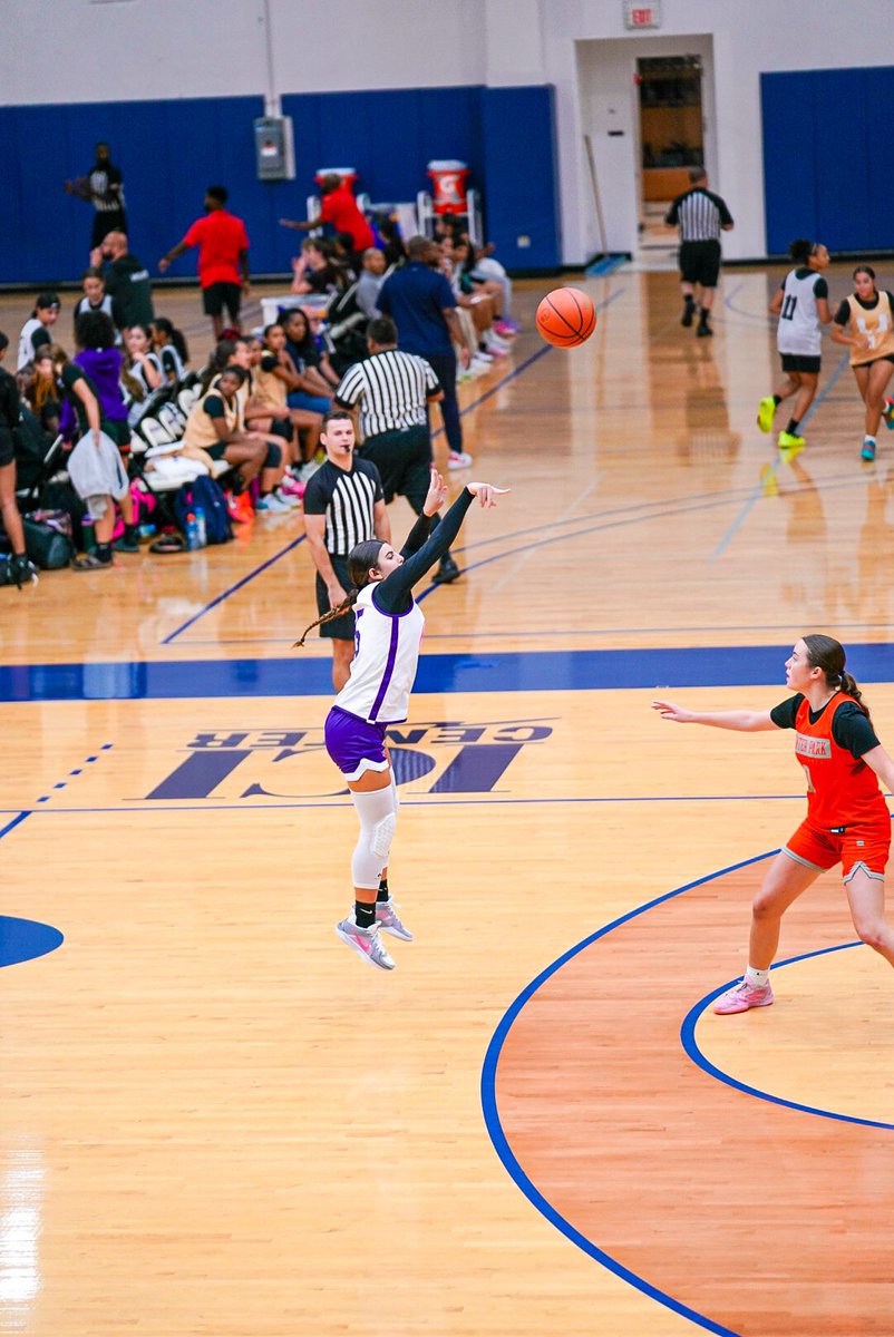 ‘27 Haylee Morelli shot nearly 40% from beyond the arc last season, over the spring &amp; into summer she’s been pushing 50%. So many intangibles this young lady brings to the floor, her ability to space the floor as consistent shooter is something we value greatly. #DefendTheLand