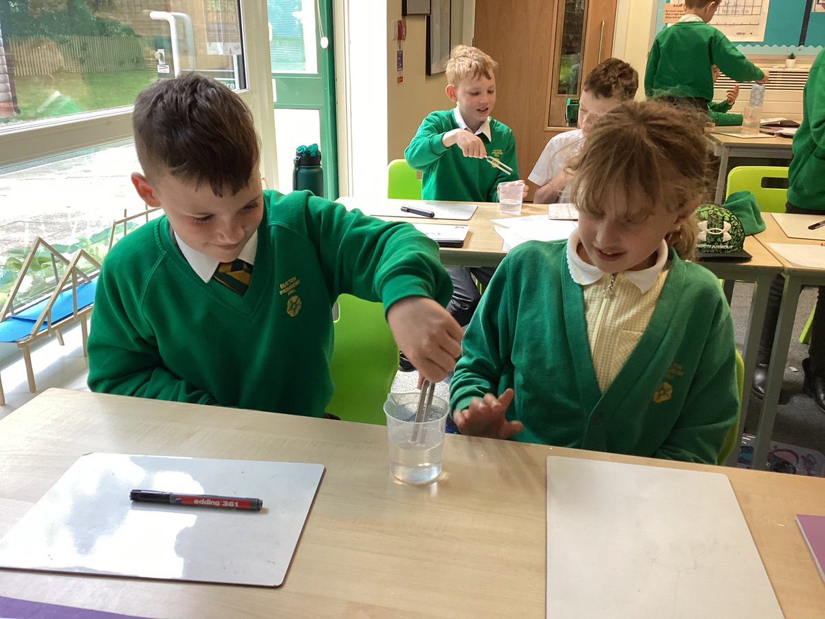 EuxtonPH's tweet photo. 🔬🎶 Today in science, we explored sound vibrations using tuning forks, water, and our curiosity! 🌊✨
Ben Nevis were amazed to see sound in action—ripples, resonance, and real science in motion! 
#STEM #ScienceLesson #SoundVibrations #HandsOnLearning #PrimaryScience https://t.co/DJg2Y2TAq8