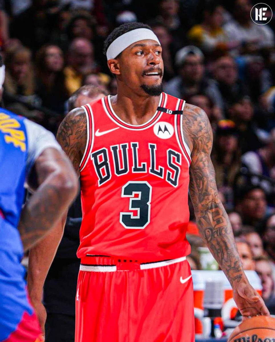 CGBBURNER's tweet image. The Bulls are a legit landing spot for Bradley Beal:

The Bulls just made a move to acquire more cash which could potentially be used towards a Beal buyout.

A potential package for Bradley Beal could involve Patrick Williams and Coby White and Lonzo Ball. 

(Via, @JWeinbachNBA)