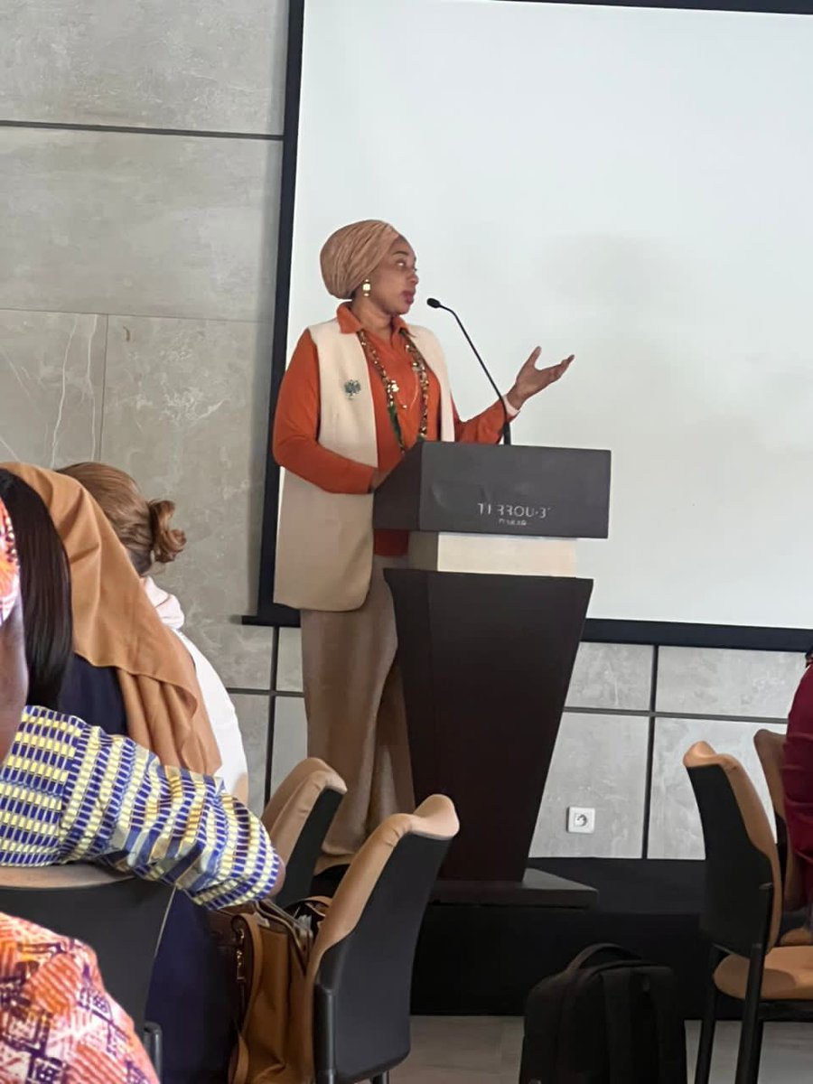 Dr_Xee's tweet image. Presented my malaria modelling work at #2025AMMnetDakar showing how ITNs reduce transmission &amp;amp; resistance in Kano. 

Grateful to @coronams &amp;amp; @AMMnetwork for the opportunity. 

Models must lead to real impact. 

#MalariaModelling #EvidenceToAction