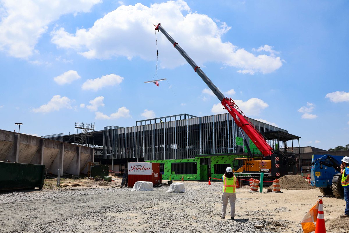 Norfolk International Airport tweet media