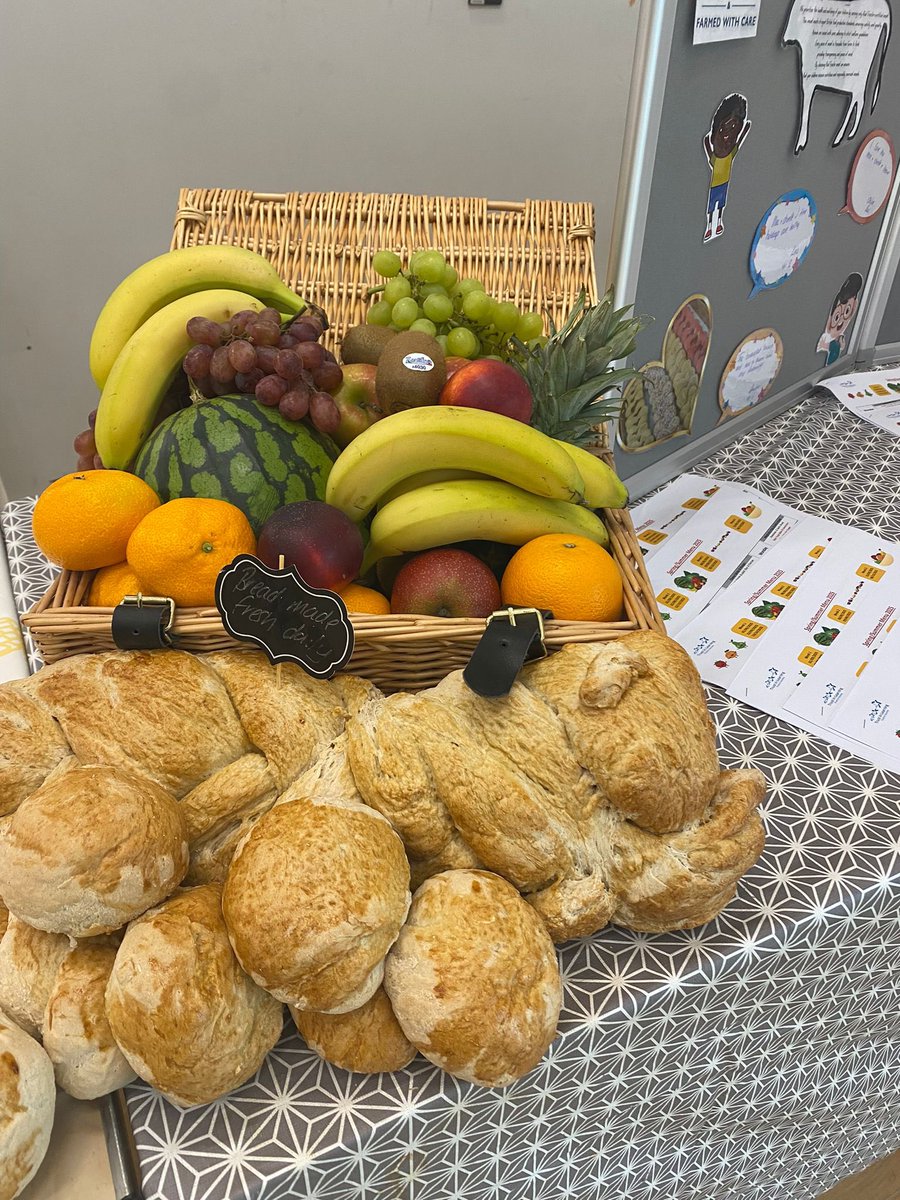 CWPAcademy's tweet photo. A big thank you to Miche, our Kitchen Manager, for the delicious tasting session! π π #MenuTasting #Grateful #Delicious https://t.co/YgKYcv2TmV