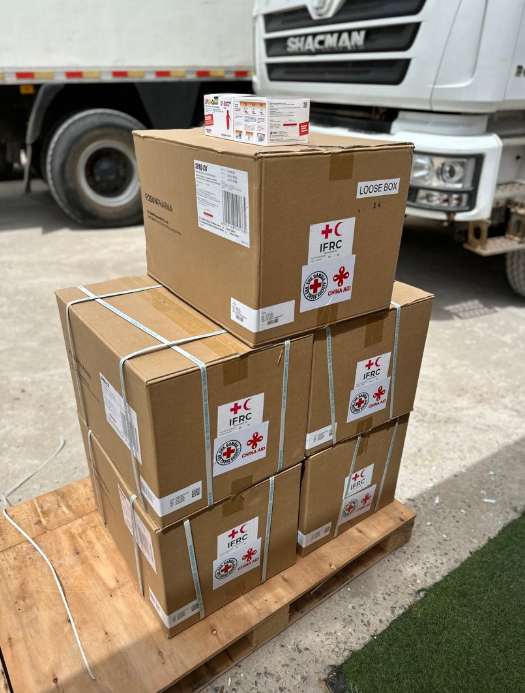 IFRC Africa (@ifrcafrica) on Twitter photo Today, <a href="/GambiaRedCross/">The Gambia Red Cross Society (GRCS)</a> handed over malaria medications to @MoHGambia to support the upcoming Seasonal Malaria Chemoprevention (SMC) campaign.
Valued at over USD 108,000 (excluding transport costs estimated at USD 35,000), these medications form part of the “Accelerating Malaria Today, <a href="/GambiaRedCross/">The Gambia Red Cross Society (GRCS)</a> handed over malaria medications to @MoHGambia to support the upcoming Seasonal Malaria Chemoprevention (SMC) campaign.
Valued at over USD 108,000 (excluding transport costs estimated at USD 35,000), these medications form part of the “Accelerating Malaria