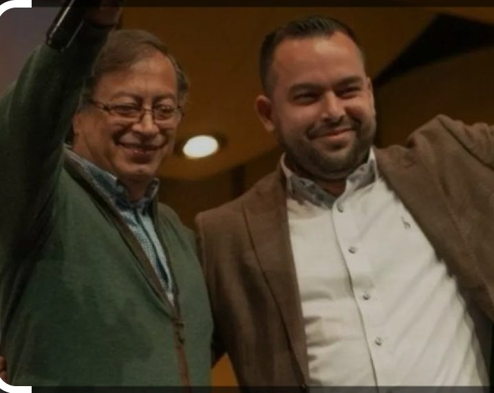 derlilopeza's tweet photo. Aprendices del SENA tendrán contrato, prestaciones, pensión y garantías laborales. Se rompe por fin una cadena de explotación institucionalizada. La nueva reforma reconoce que el trabajo joven también merece dignidad. #PalmaSocial

El ministro @PalmaEdwin ha sido clave en la aprobación de la #ReformaLaboral