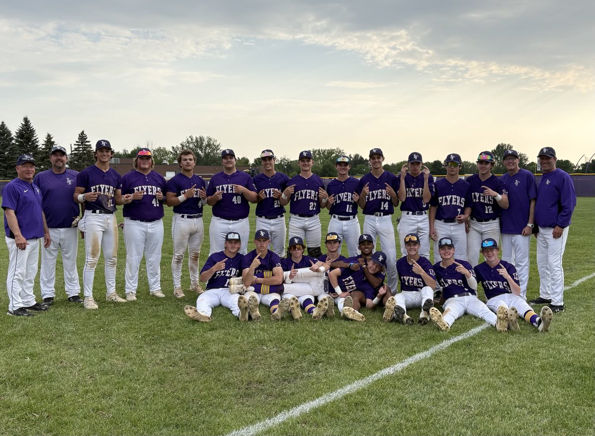 LF Baseball tweet media