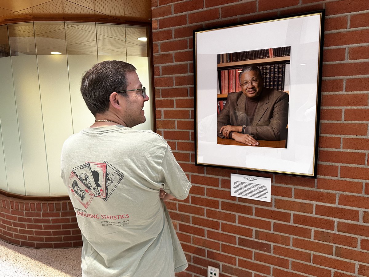👕Rob's Daily Shirtpost👕

Today's shirt commemorates great figures! These figures have developed the fields we study, and hopefully we can use the tools they give us to shape the future.

#ICPSR #SumProg25 #Shirt
