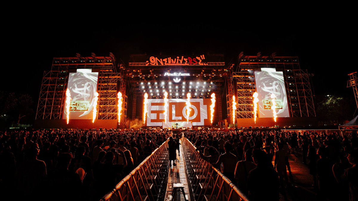 Meet, @Official_Hilo, the techno alter ego of <a href="/OliverHeldens/">Oliver Heldens 🕺🏻🙌✨/💹🧲</a>.

Embracing the darker side with quality, hard-hitting techno, he's headlined festivals such as EDC, Tomorrowland, Elrow, + more. Catch his return to Denver on Sep 13th at Reelworks.

Tickets: socialXPRMNT.com