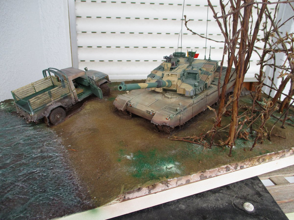ModelscaleBrig1's tweet image. Schotti kam heute mit seinem Südkorea Diorama mit dem neuen K2 und dem K311A1 .
Out of Box