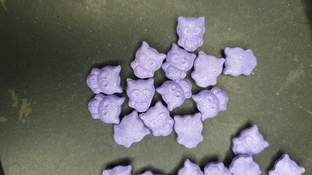 Miguelcuatro710's tweet image. Do2CeBe, las más ricotas del mercado también contamos con el original por gr, para expertos! #2cb #lsd #molly #dealership #dealerconfiable #Rp #relacionespublicas #dealeradomicilio #CDMX #PrideMonth #pride