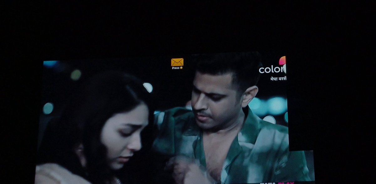 driedpetrichor's tweet photo. And it's a wrap 💔
#MeghaBarsenge #NeilBhatt #NehaRana #ArHa #Megbir https://t.co/JOk9lavkno